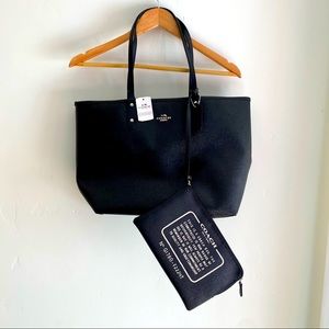 Coach black tote